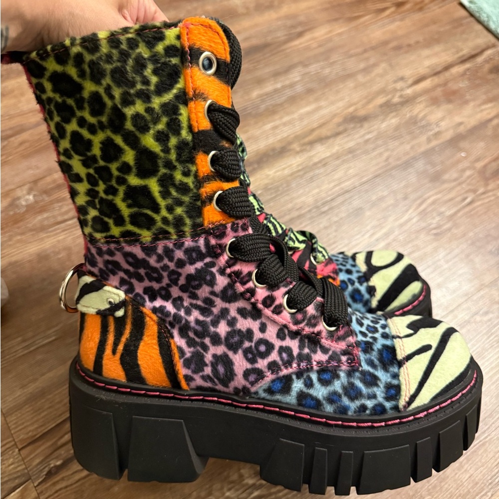 Party animal zebra , cheetah print furry combat platform Boots - Picture 3 of 4